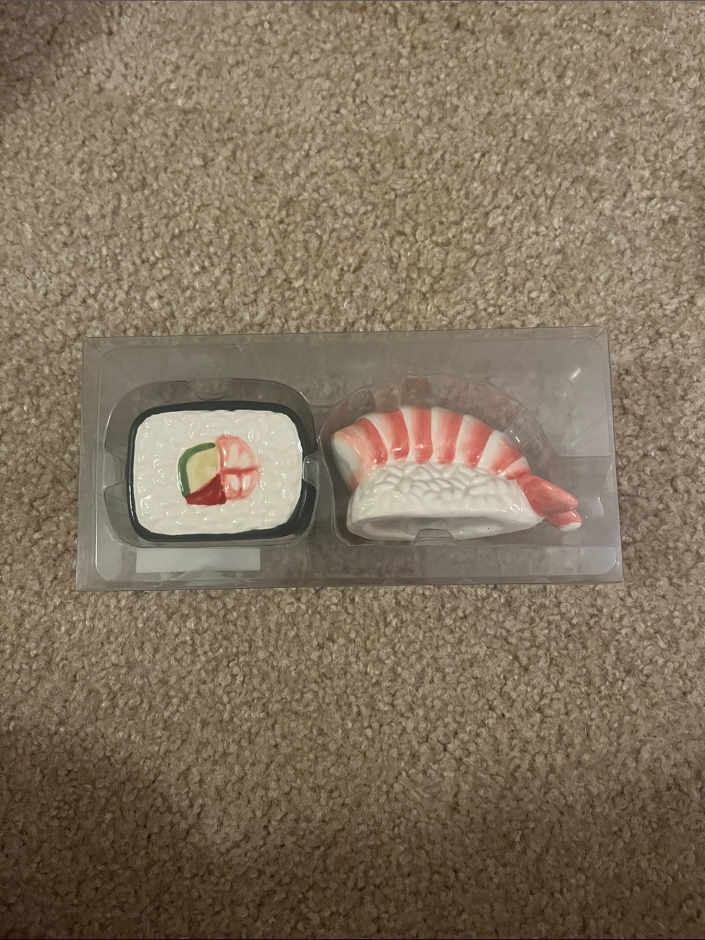 Sushi salt and pepper shaker